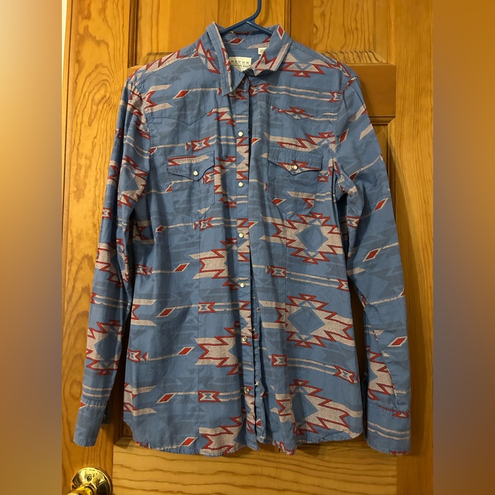 Women’s Roper Button Up